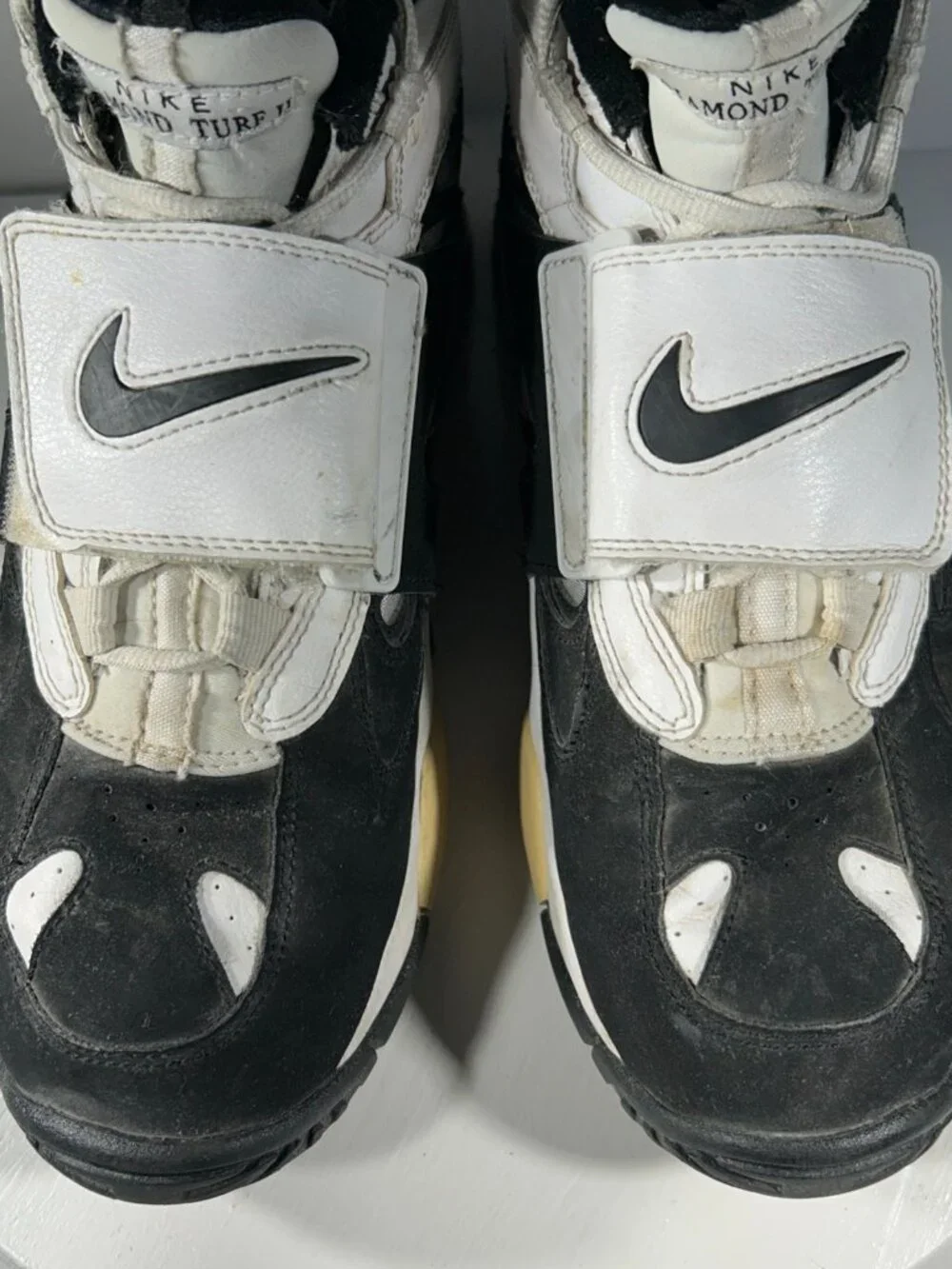 Nike Air Diamond Turf 2 Mens Shoes Size 9 White Black Leather Sneakers Mid Top